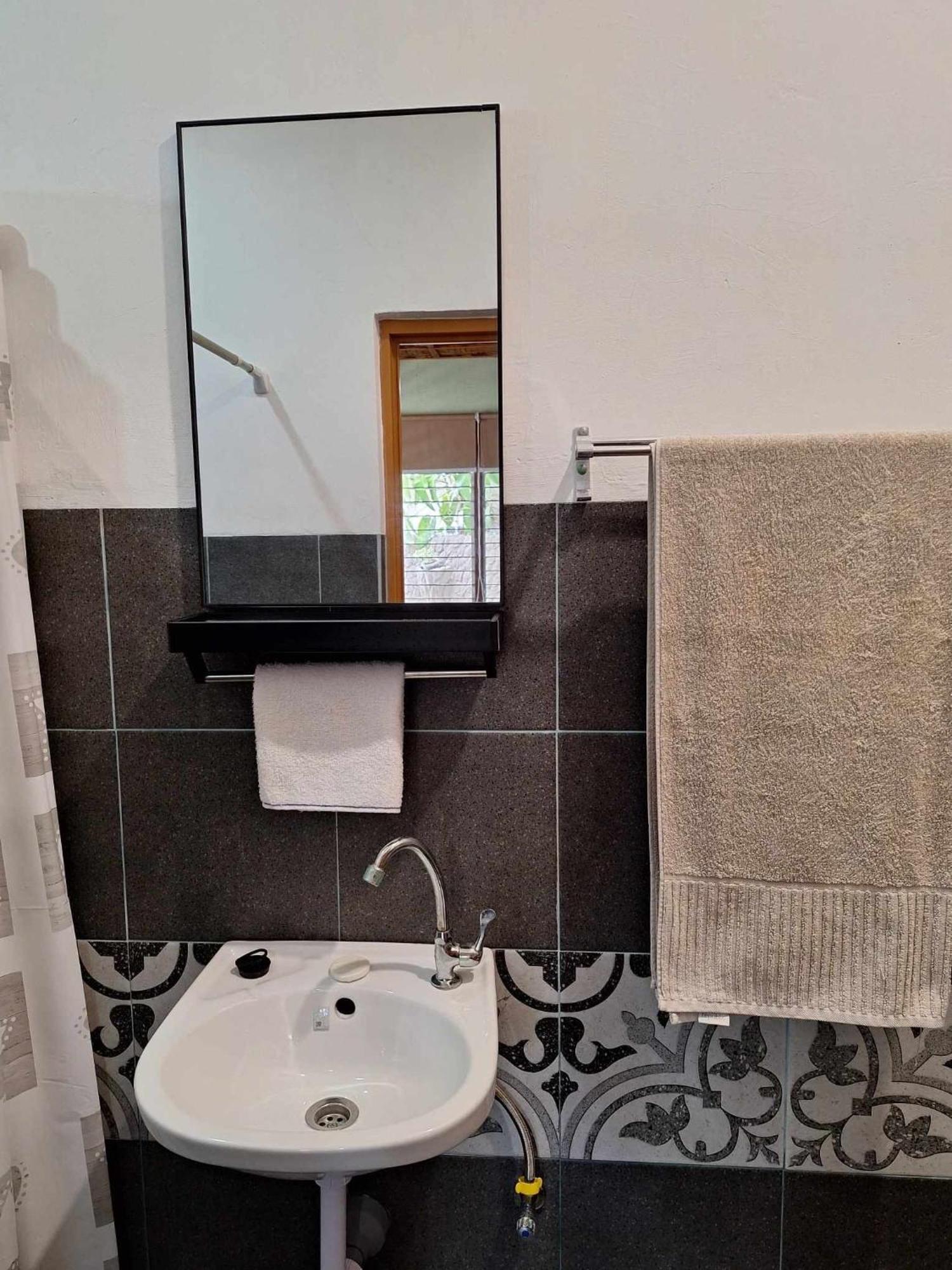 Clarin  Casas De Ruumar Bed And Breakfast-Bar-Two Rooms For Family Available المظهر الخارجي الصورة